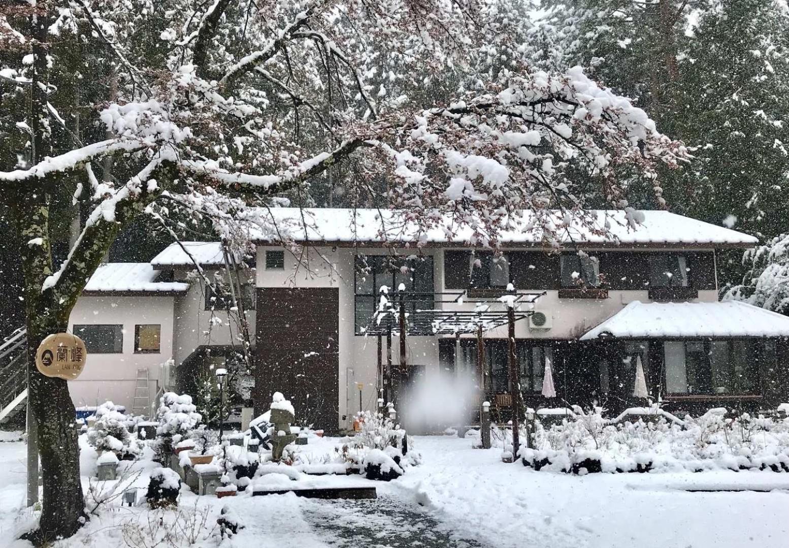 Pension Lanpou Fudžikawagučiko Exteriér fotografie